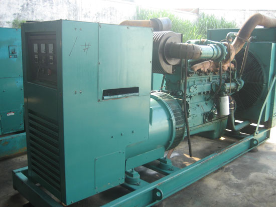 江城租赁发电机- 发电机碳刷磨损的原因是什么