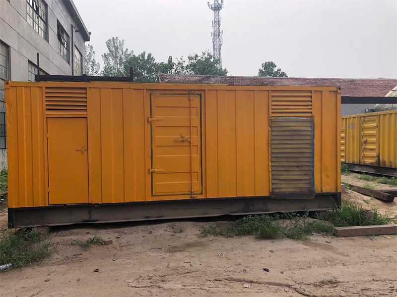 江城柴油发电机如何判断新机油是否已经完全充满机油滤清器？