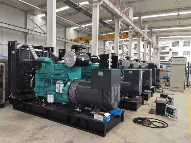 江城100KW柴油发电机油耗是多少？