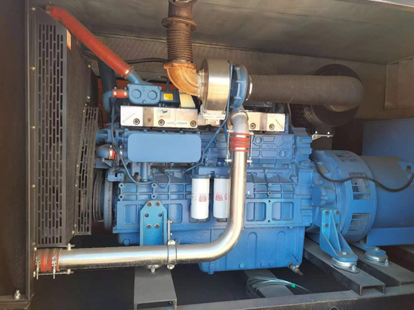 江城柴油发电机组一般有几种电压输出？