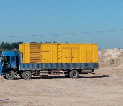 江城发电机出租如何判断柴油发电机冷却液是否需要更换？