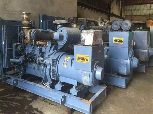 江城柴油发电机如何测试电流大小？