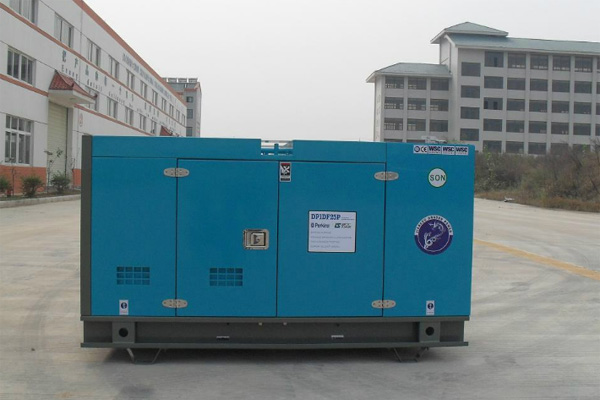 江城发电机租赁发电机组的换季保养注意事项