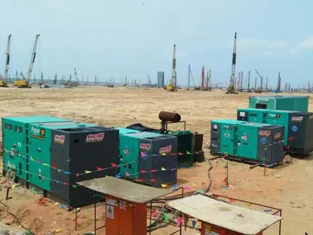 江城如何检查和清洗空气滤清器？